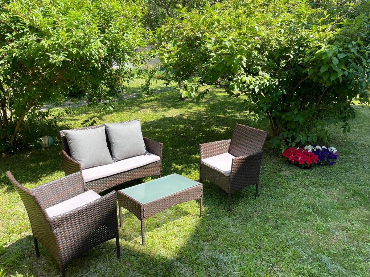 Chambre Privee Vue Sur Le Jardin Proche Centre Ville Besançon Esterno foto